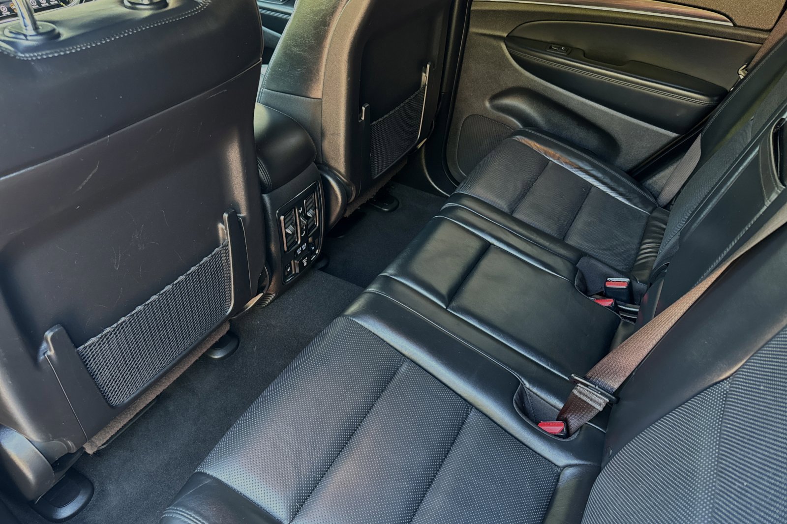 Certified 2021 Jeep Grand Cherokee Limited w/ Luxury Group II image 12