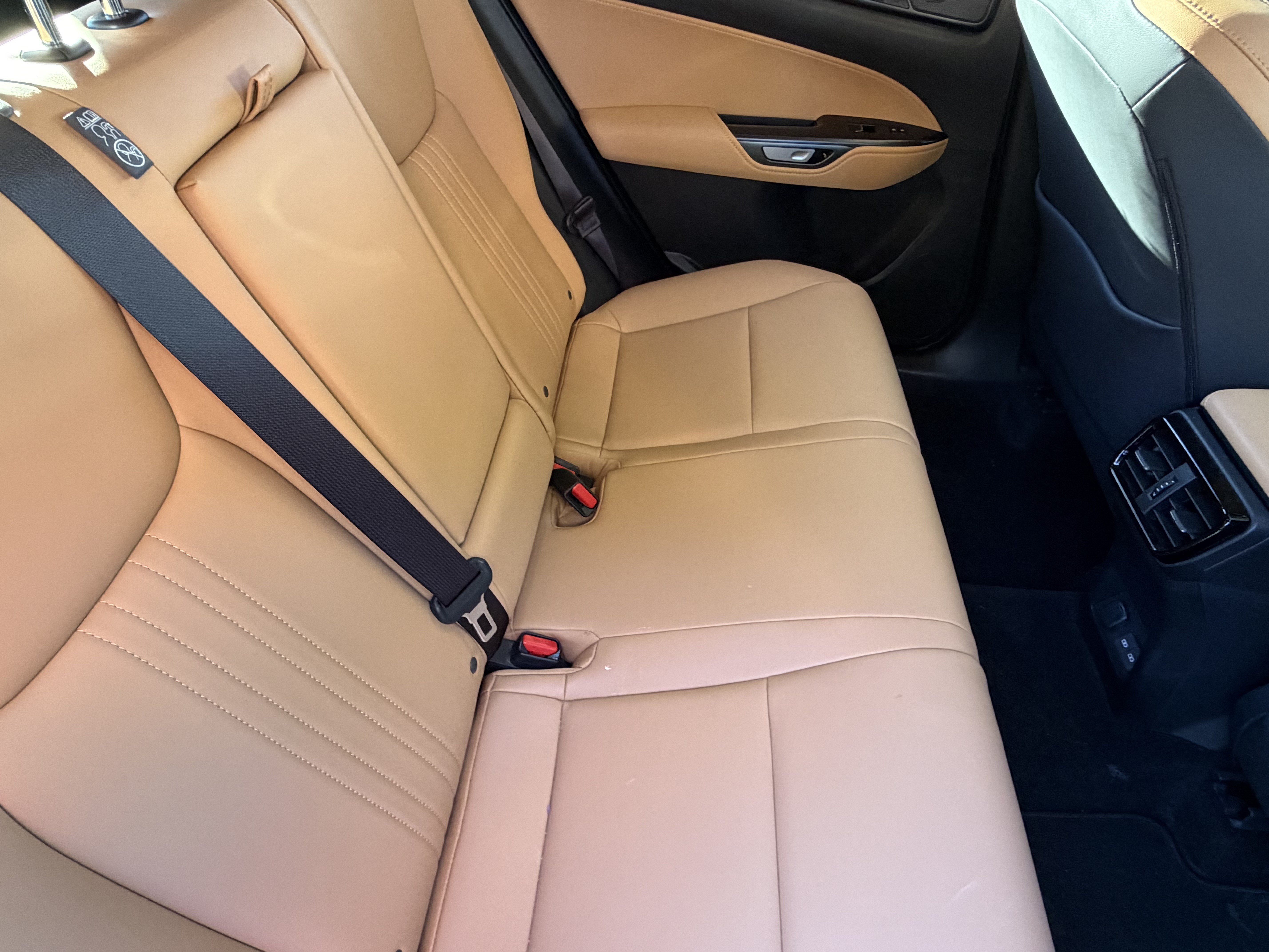 Certified 2025 Lexus NX 250 FWD w/ Accessory Package (2T) image 37