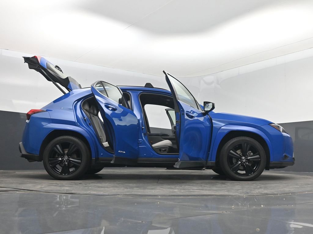 Used 2021 Lexus UX 250h w/ Premium Package AWD/4WD image 7