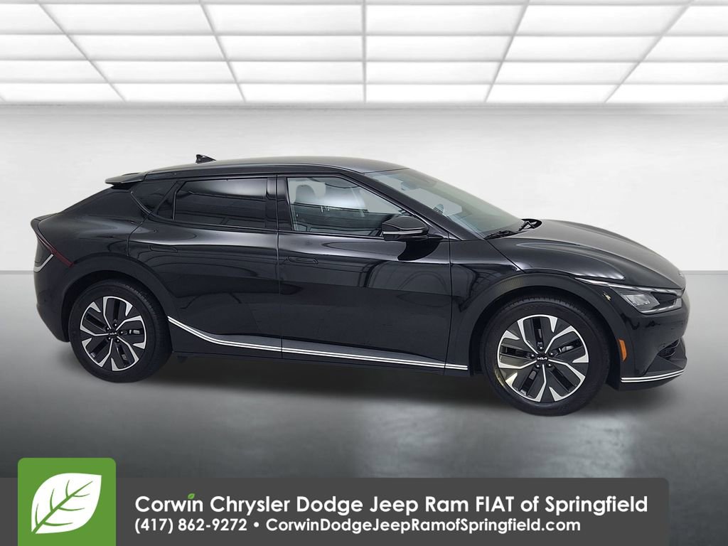 Used 2024 Kia EV6 Light