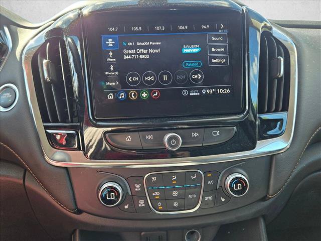Used 2021 Chevrolet Traverse LT FWD image 13