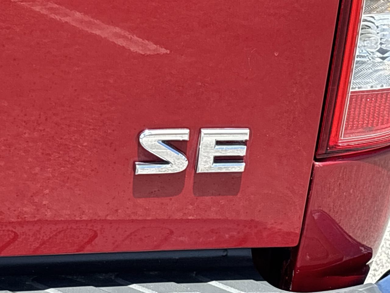 Used 2009 Nissan Frontier SE w/ SE Value Truck Pkg RWD image 8