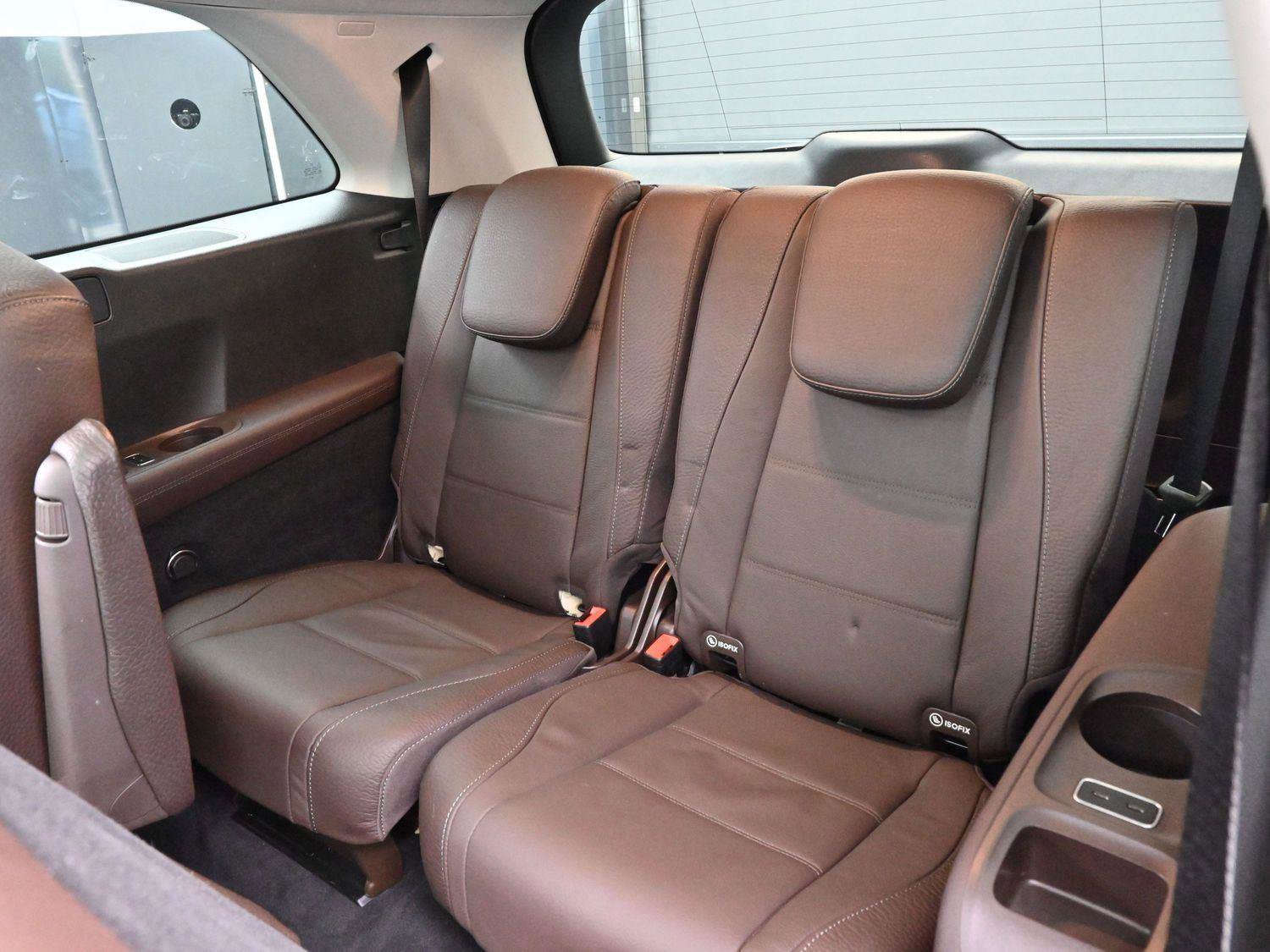 Used 2023 Mercedes-Benz GLS 450 4MATIC image 34