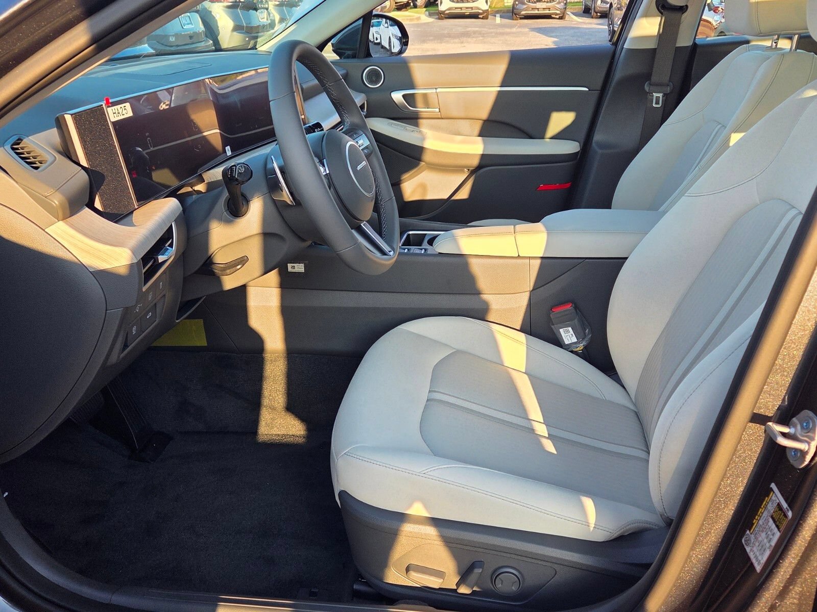New 2026 Hyundai Sonata SEL FWD image 5