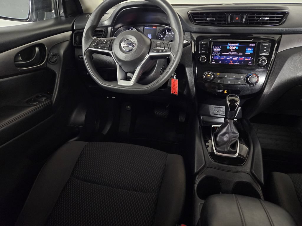 Used 2022 Nissan Rogue Sport S FWD image 8