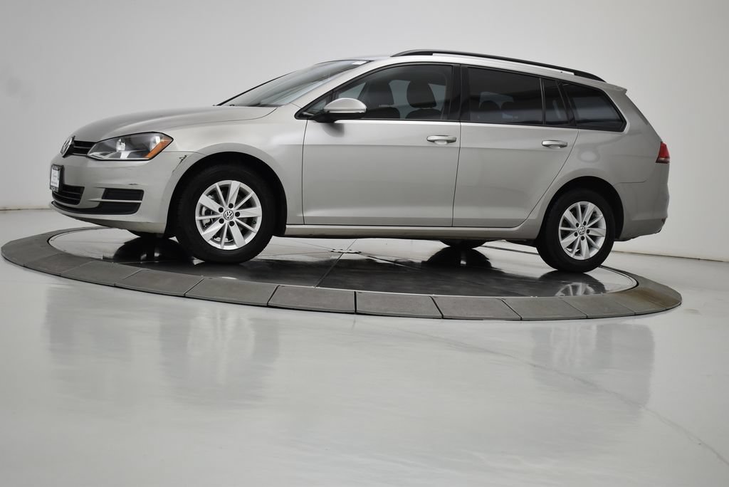 Used 2016 Volkswagen Golf S FWD image 16