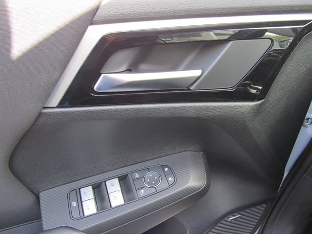 New 2026 Mitsubishi Outlander ES FWD image 18