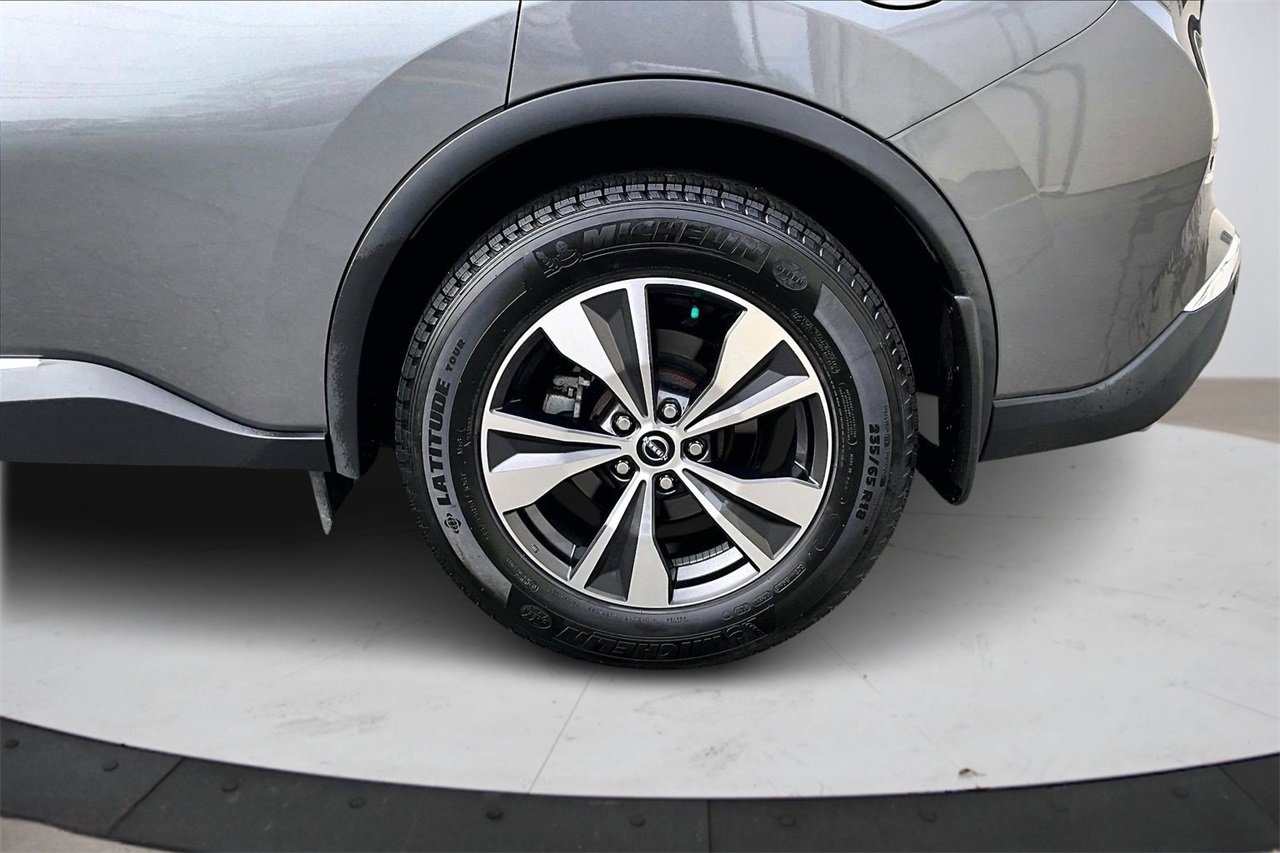 Used 2023 Nissan Murano SV w/ Cargo Package image 33