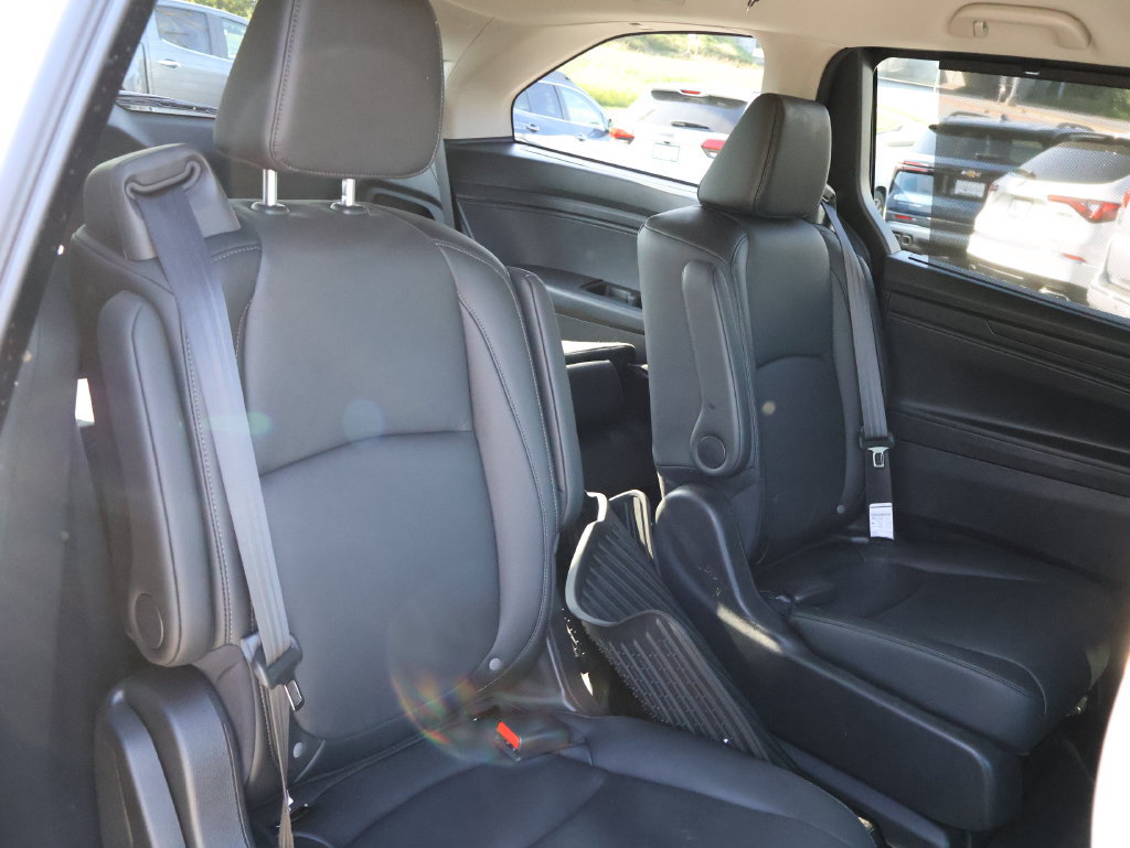 Certified 2025 Honda Odyssey EX-L image 12