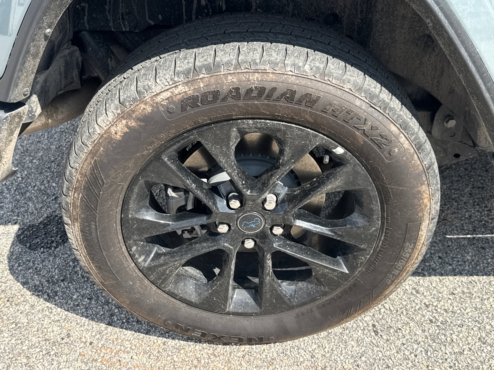 Used 2025 Jeep Wrangler Sahara image 17