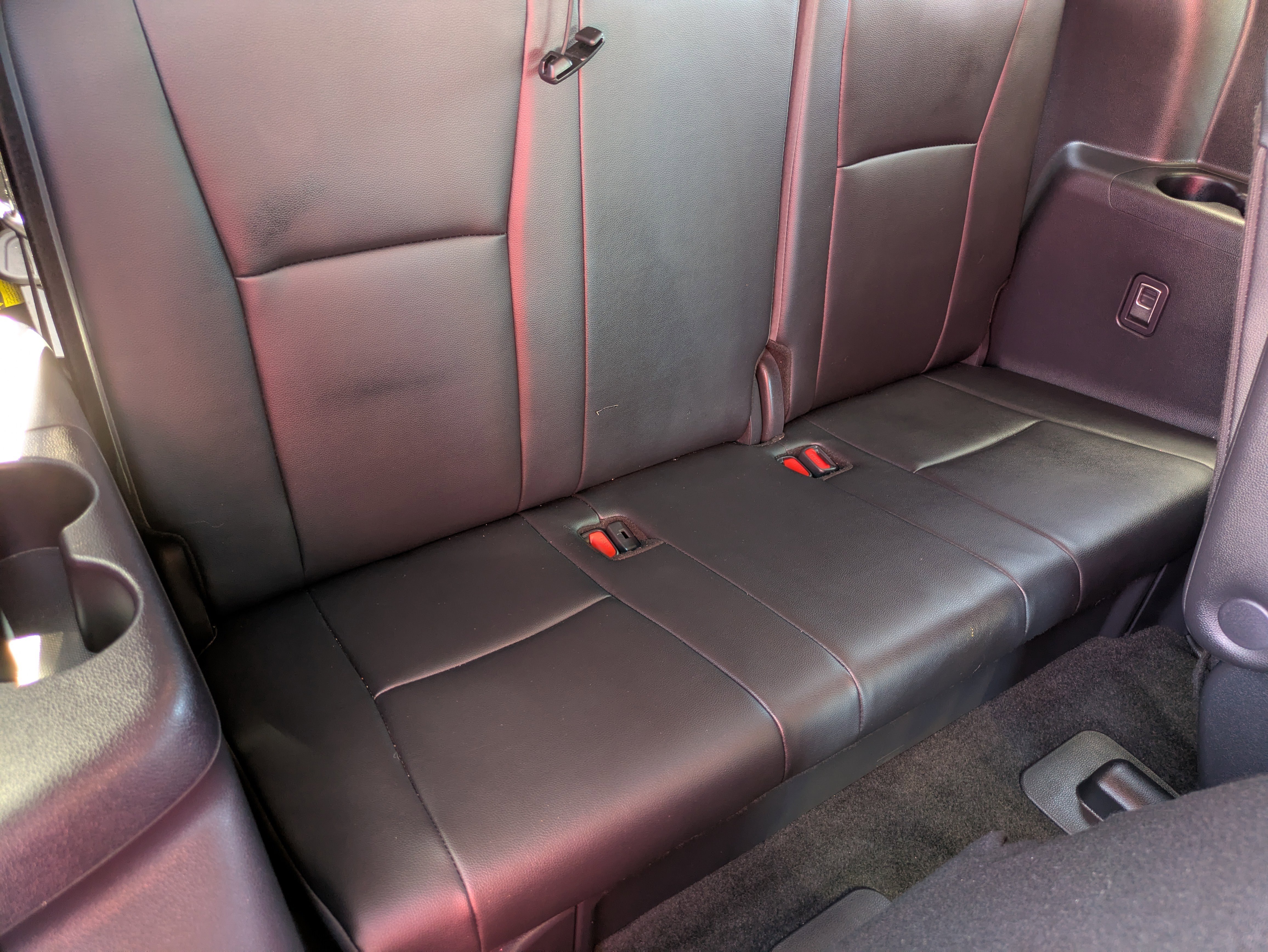 Used 2024 Toyota Highlander XLE image 14