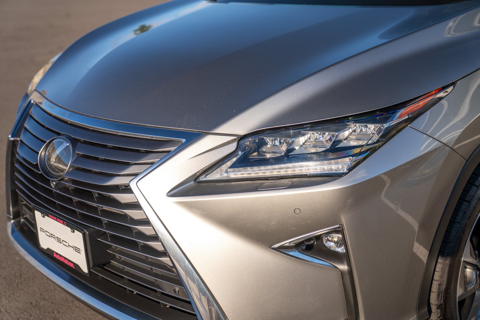 Used 2019 Lexus RX 350L Luxury w/ Accessory Package AWD/4WD image 29