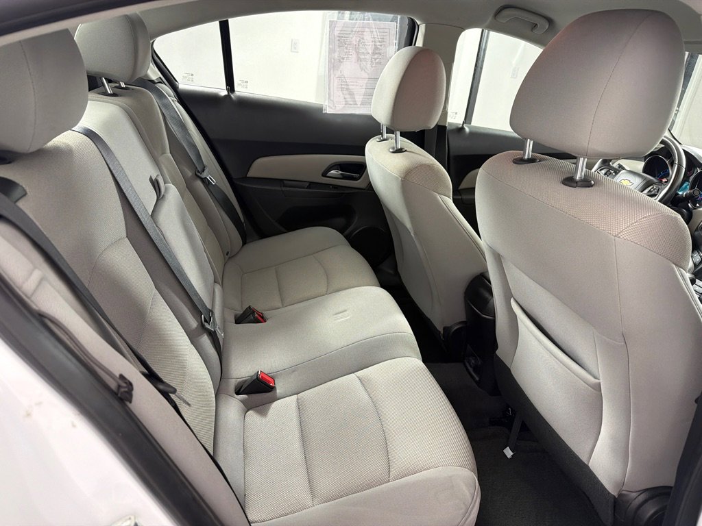 Used 2013 Chevrolet Cruze LT w/ Enhanced Safety Package image 18