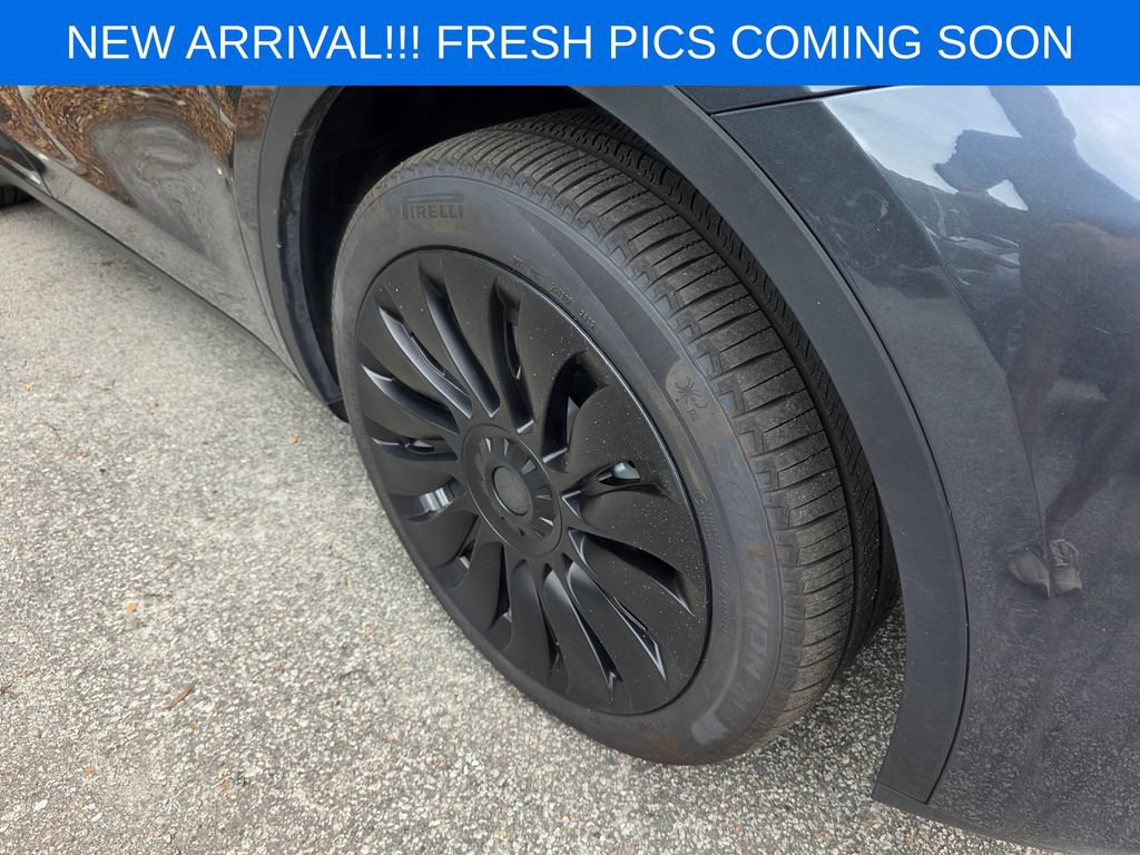 Used 2023 Tesla Model Y Long Range AWD/4WD image 7