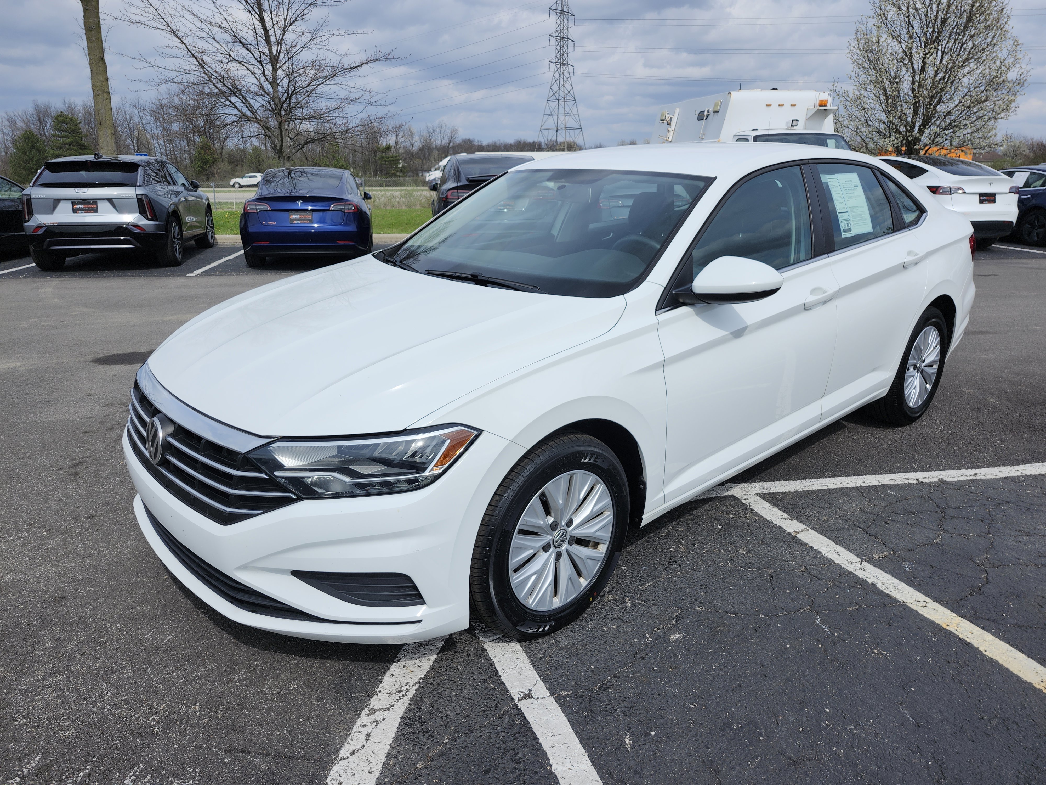 Used 2019 Volkswagen Jetta S w/ Driver Assistance Package image 11
