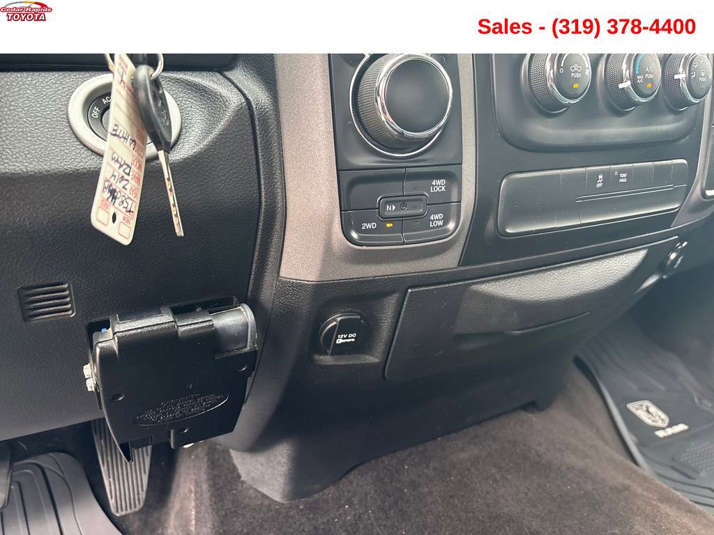 Used 2014 RAM 1500 Express AWD/4WD image 26
