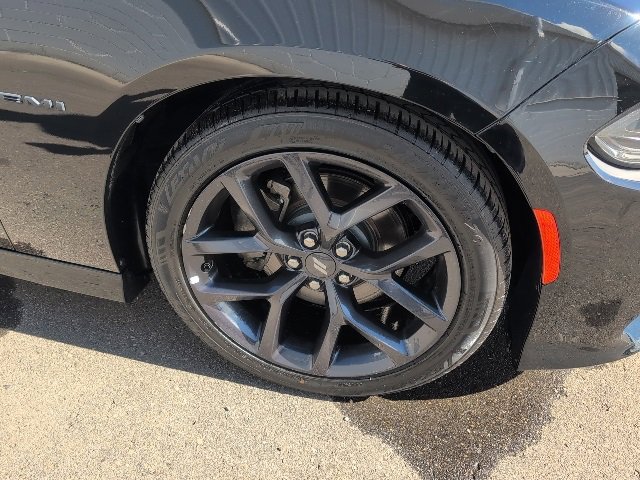 Used 2022 Dodge Charger R/T w/ Blacktop Package image 12