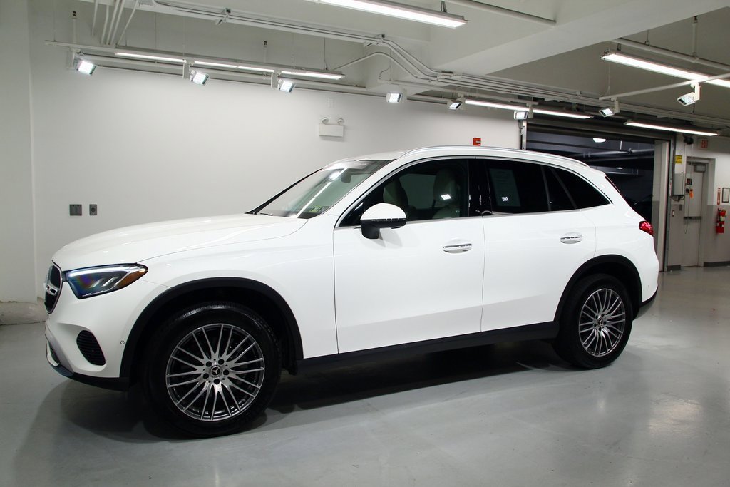 Certified 2025 Mercedes-Benz GLC 300 4MATIC image 14