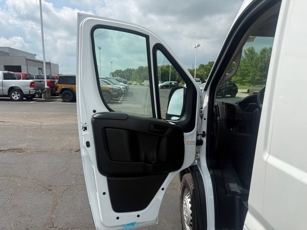 New 2026 RAM ProMaster 2500 w/ Convenience Group FWD image 11