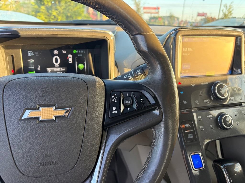 Used 2014 Chevrolet Volt Premium w/ Premium Trim Package FWD image 17