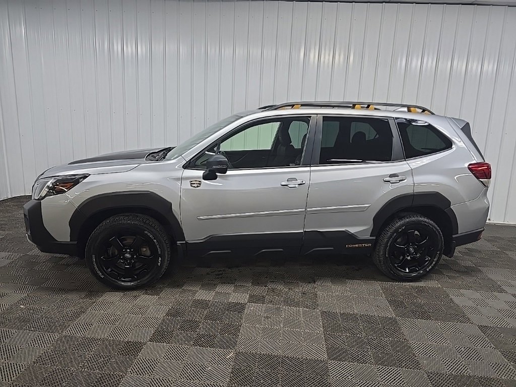 Used 2022 Subaru Forester Wilderness image 5