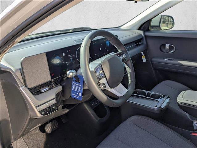 New 2026 Hyundai Ioniq 5 SE image 3