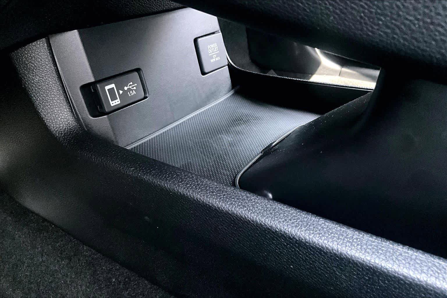 Used 2019 Honda Civic Touring image 35