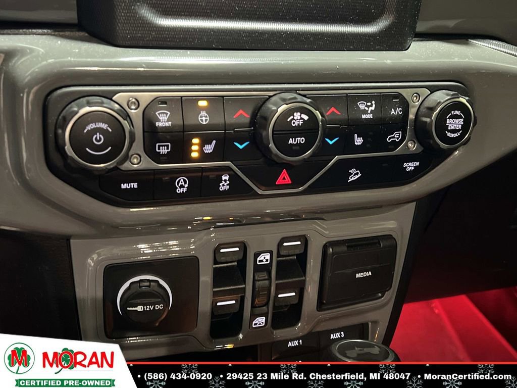 Used 2021 Jeep Wrangler Unlimited Sport image 24