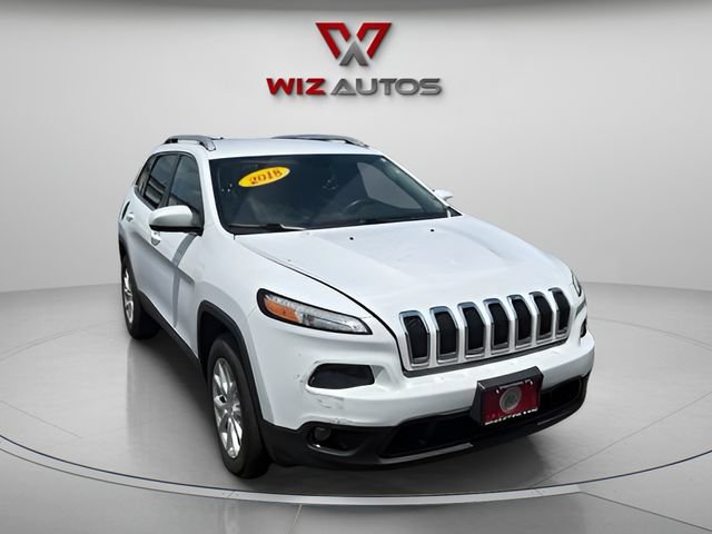 Used 2018 Jeep Cherokee Latitude FWD image 5