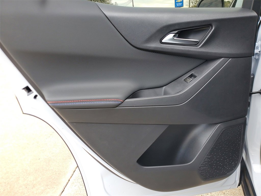 New 2026 Chevrolet Equinox RS w/ Convenience Package III image 15