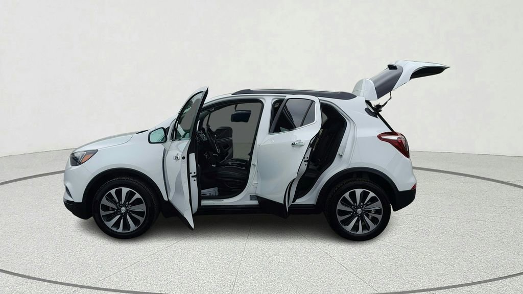 Used 2022 Buick Encore Preferred w/ Safety Package image 11