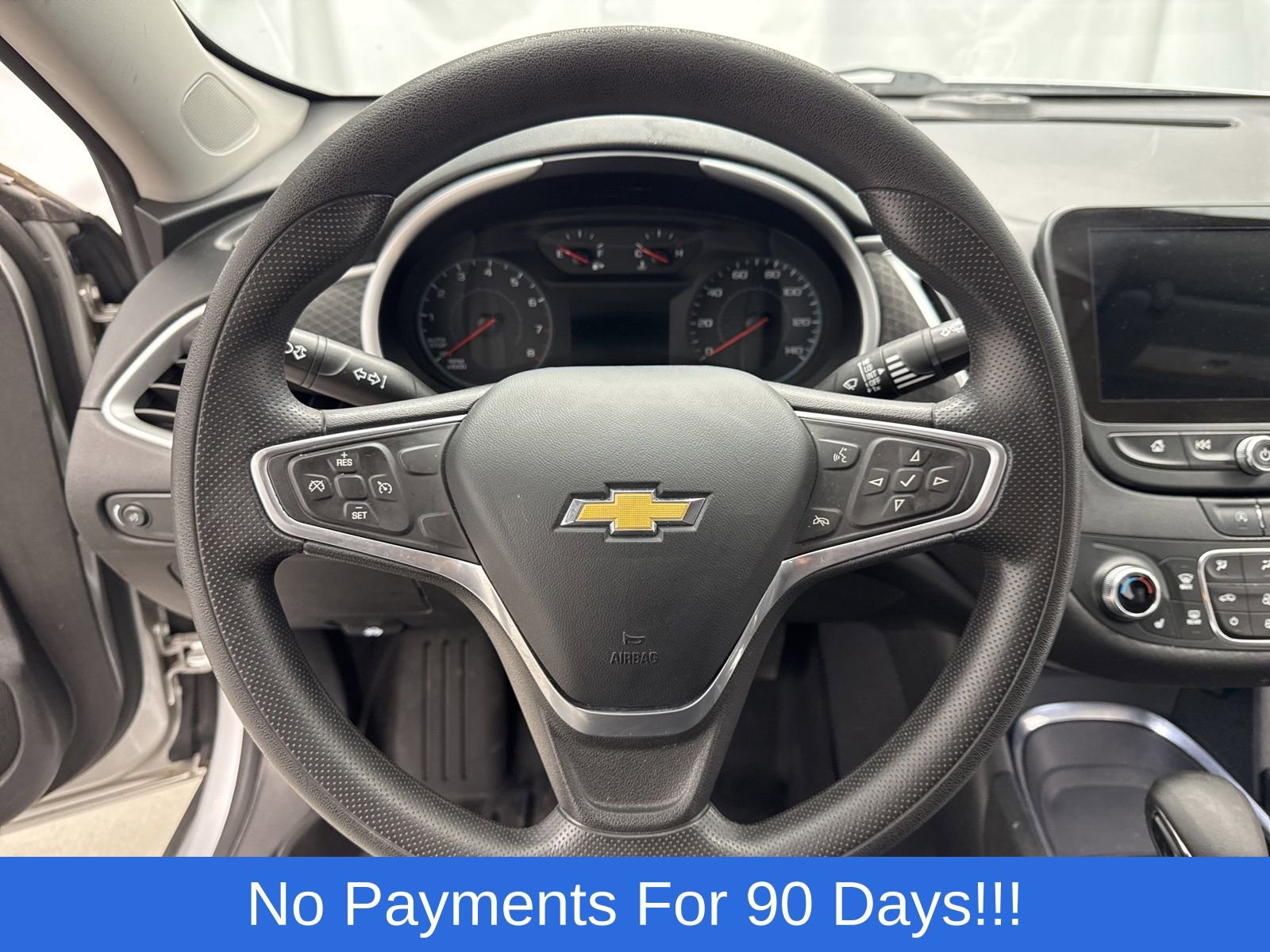 Used 2022 Chevrolet Malibu LT FWD image 16