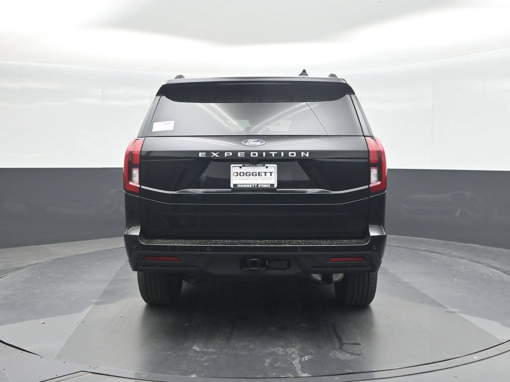 New 2027 Ford Expedition Active RWD image 17