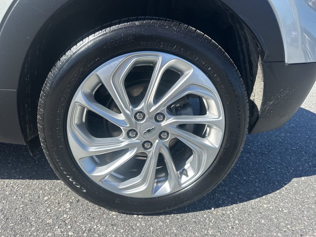 Used 2022 Chevrolet Bolt EUV LT image 27