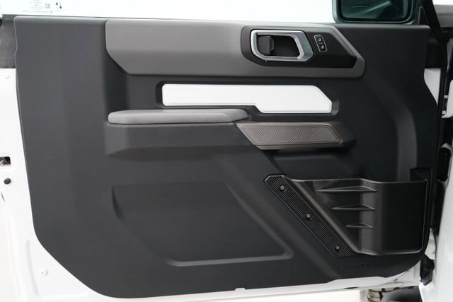Used 2022 Ford Bronco Black Diamond w/ Sasquatch Package image 9