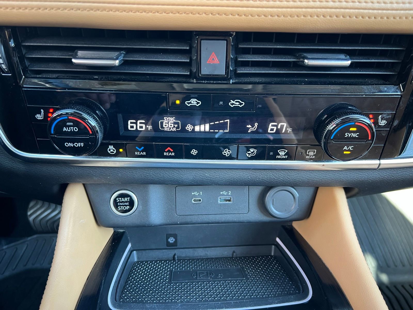 Used 2021 Nissan Rogue Platinum image 40