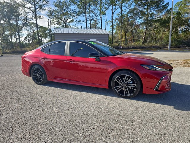 Used 2025 Toyota Camry XSE image 2