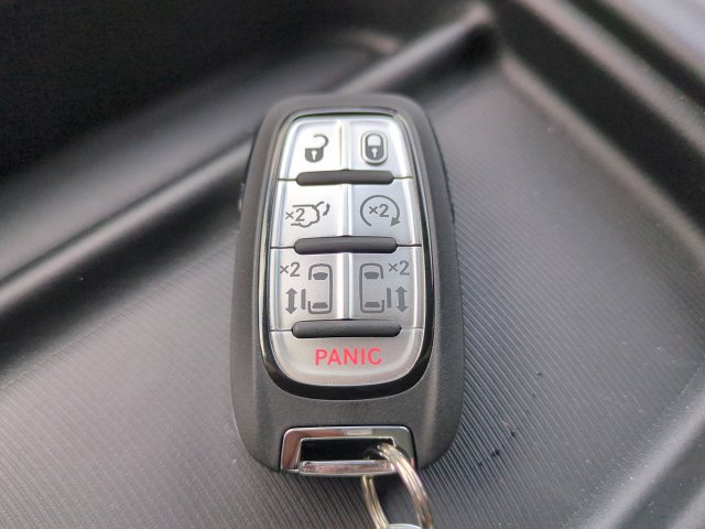New 2027 Chrysler Pacifica LX FWD image 28