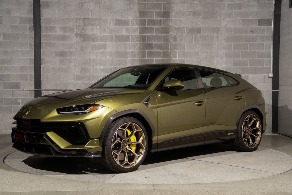Used 2024 Lamborghini Urus Performante AWD/4WD image 5