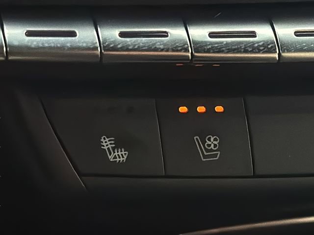 Used 2019 Cadillac XT4 Sport image 31