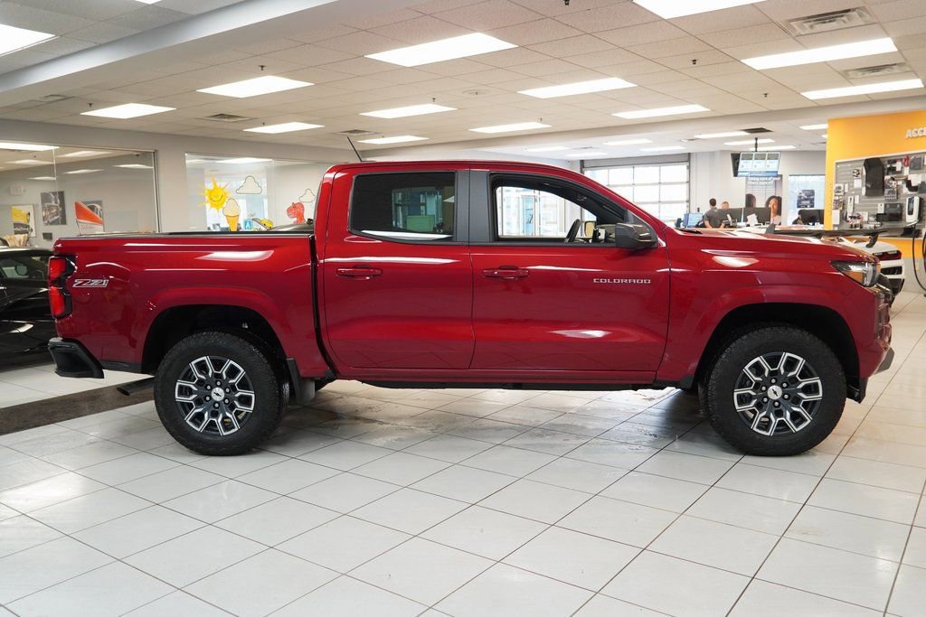 New 2025 Chevrolet Colorado Z71 AWD/4WD image 22