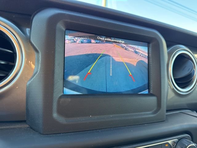 Used 2019 Jeep Wrangler Unlimited Sahara w/ LED Lighting Group image 24