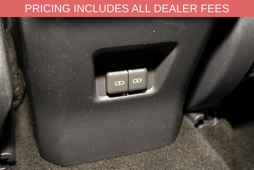 Used 2025 Toyota RAV4 XLE w/ Weather Package FWD image 7