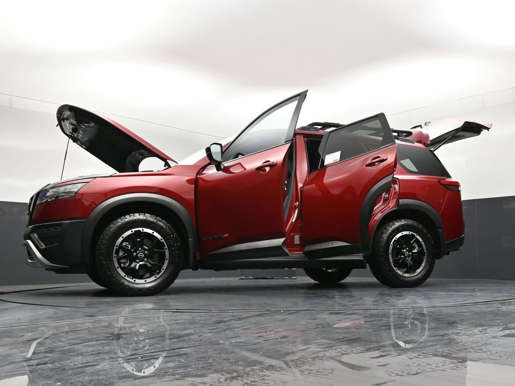 Certified 2025 Nissan Pathfinder Rock Creek image 41