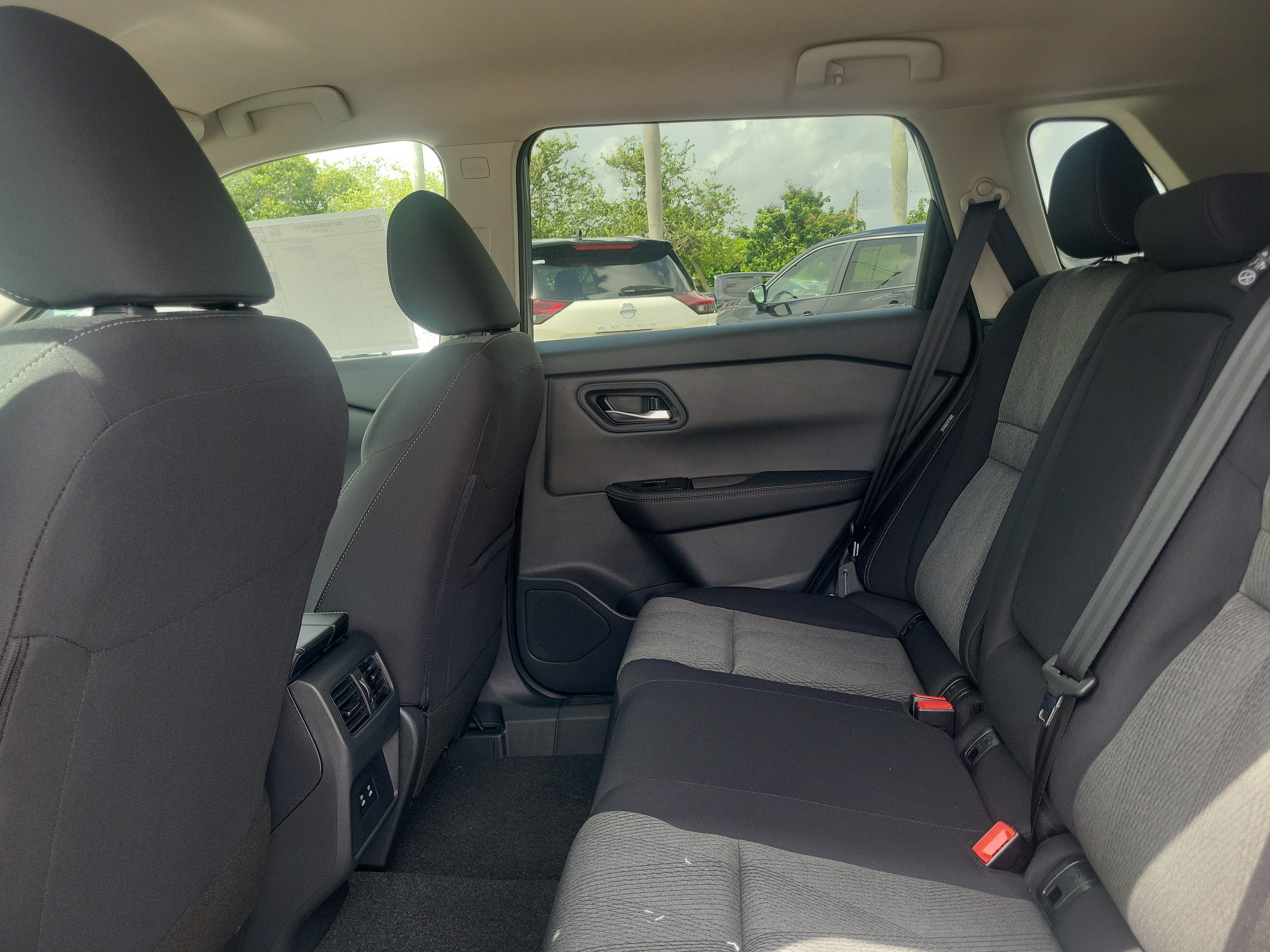 New 2027 Nissan Rogue SV FWD image 15