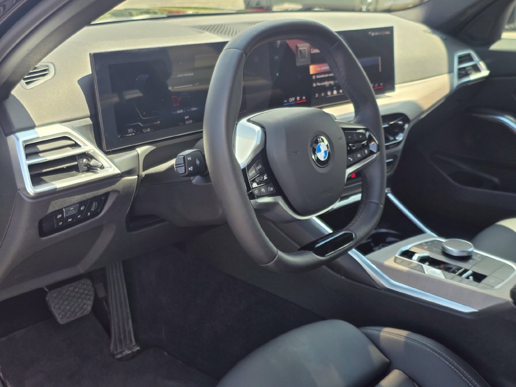 Used 2026 BMW 330i xDrive Sedan AWD/4WD image 12