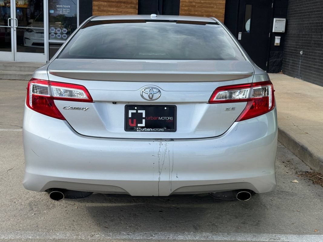Used 2013 Toyota Camry SE w/ Leather Pkg FWD image 13
