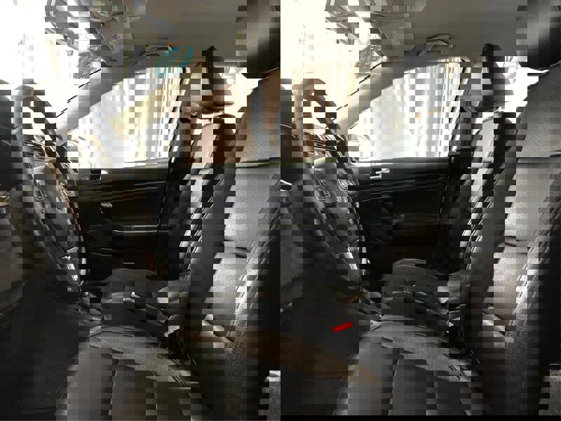 Used 2013 Volkswagen Jetta TDI image 9