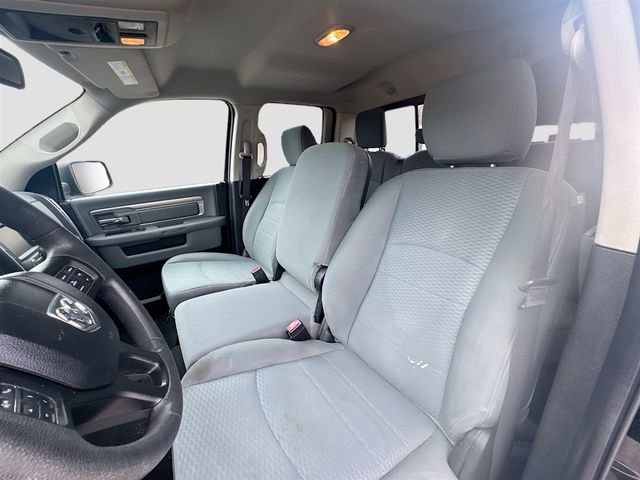 Used 2016 RAM 1500 Classic SLT AWD/4WD image 18