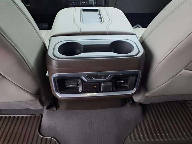 Used 2021 Chevrolet Silverado 1500 LTZ w/ Technology Package image 16